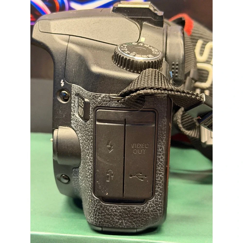 Canon EOS 40D 10.1MP Digital SLR Camera Body Black DS126171 FOR PARTS
